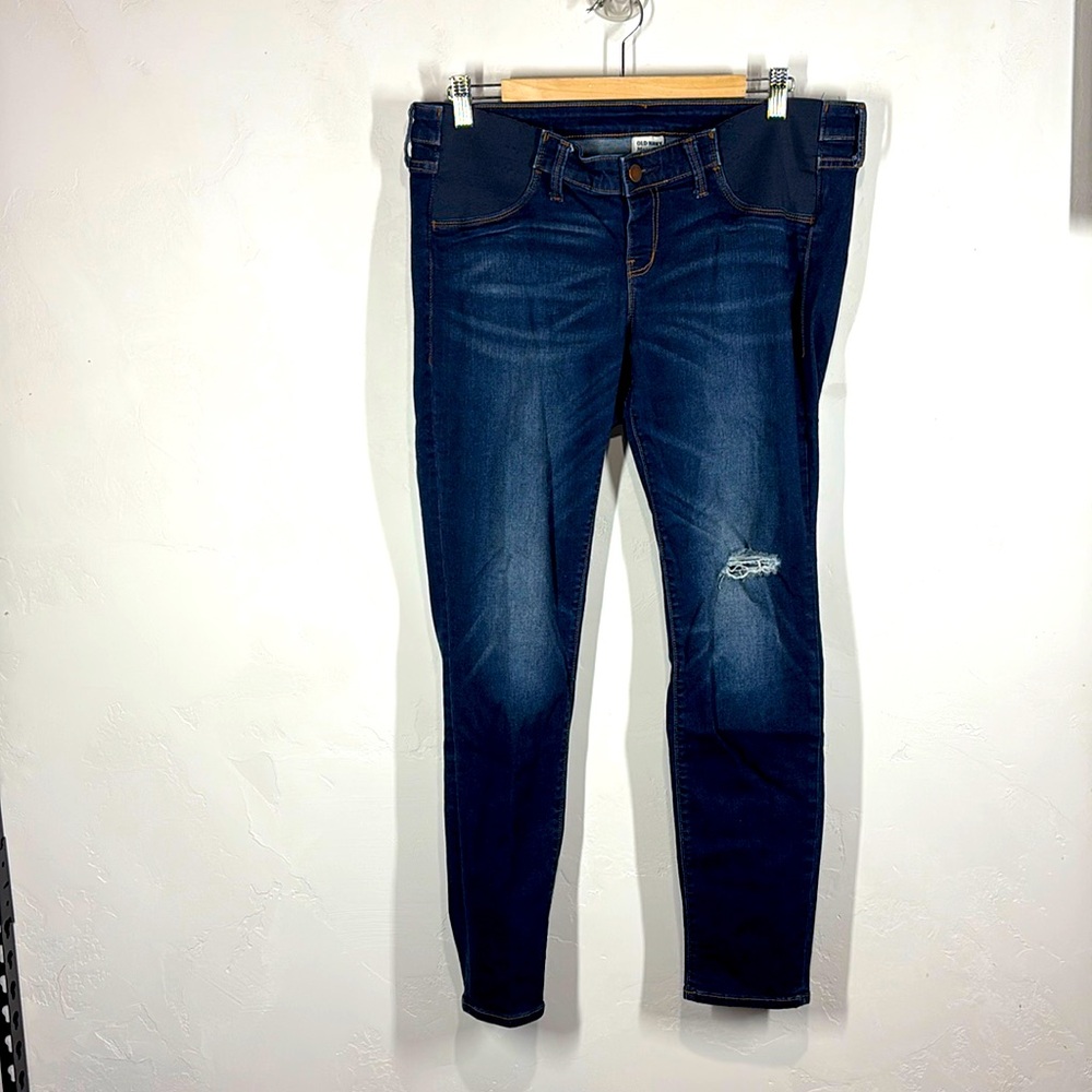 Old Navy Maternity rockstar jeans size 10